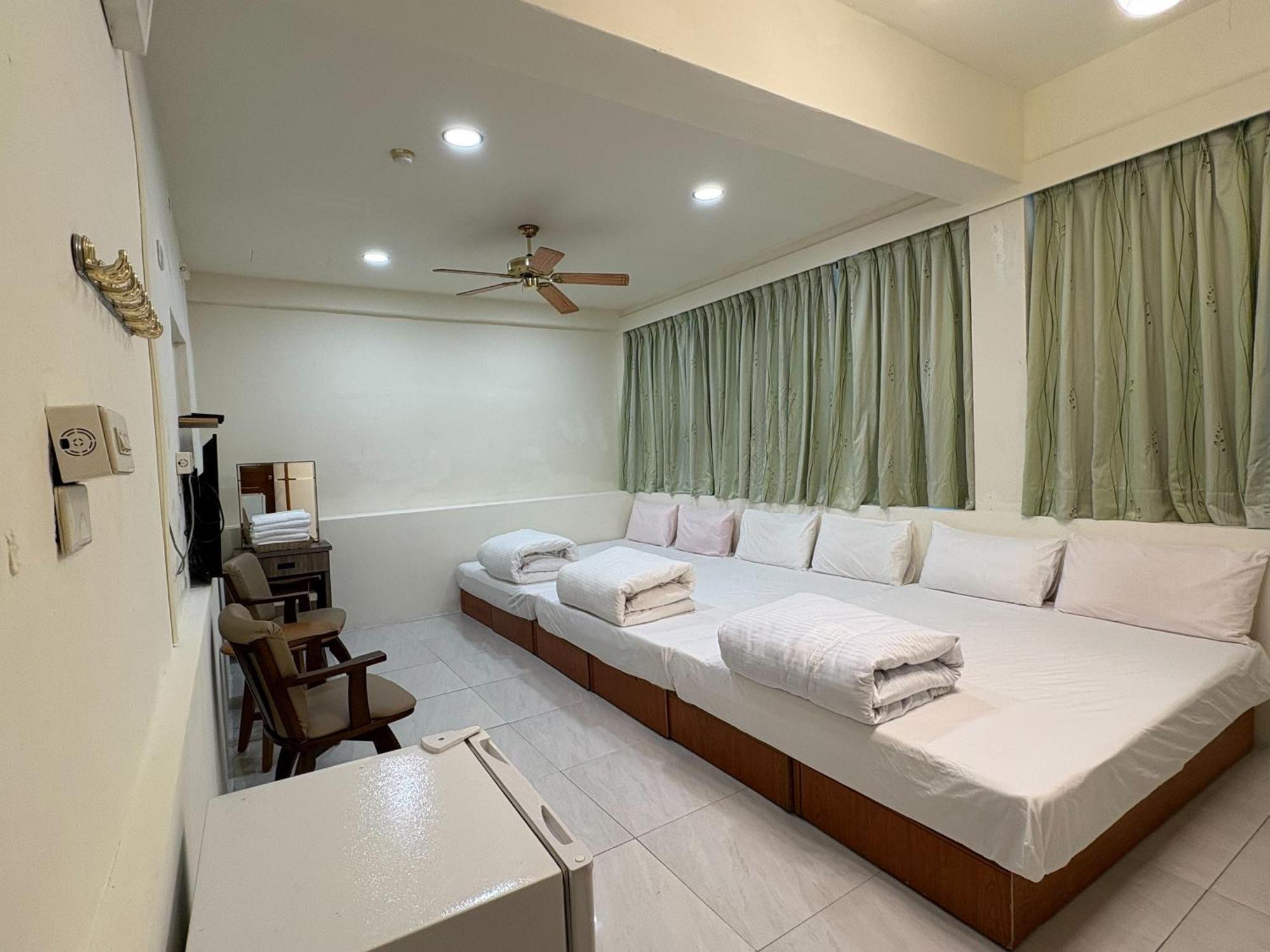 Wayu House Hotel Dawu Luaran gambar