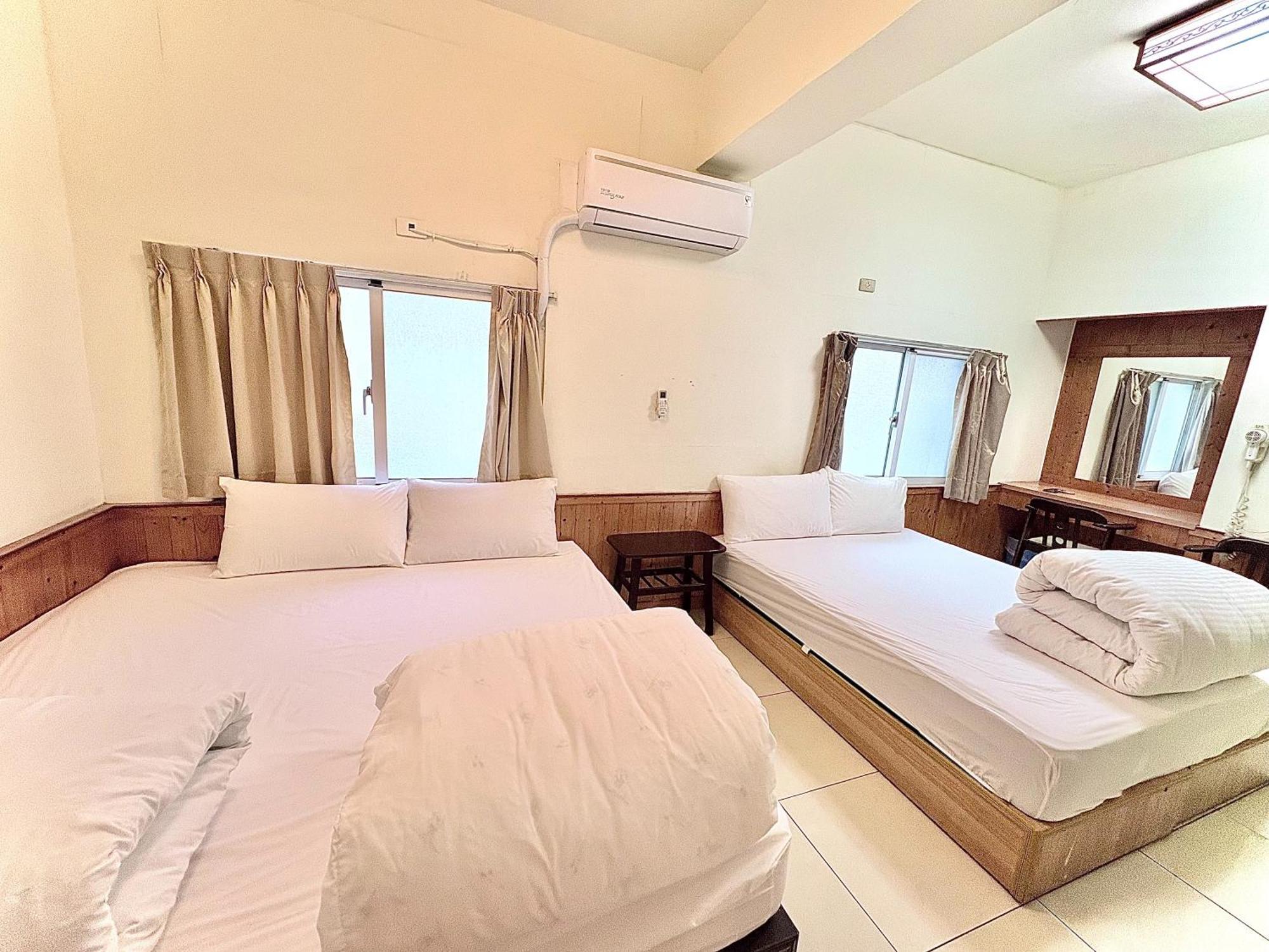 Wayu House Hotel Dawu Luaran gambar